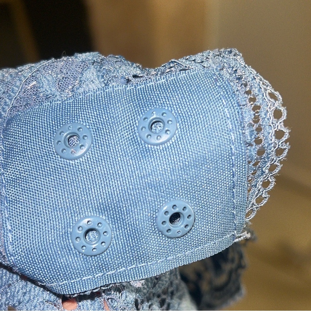 BLUE LACE BODYSUIT - Picture 5 of 6